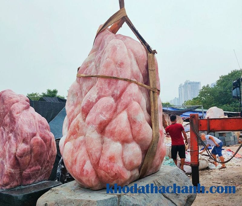 Đá Thạch Anh Chôn Móng Nhà Có Tác Dụng Gì?