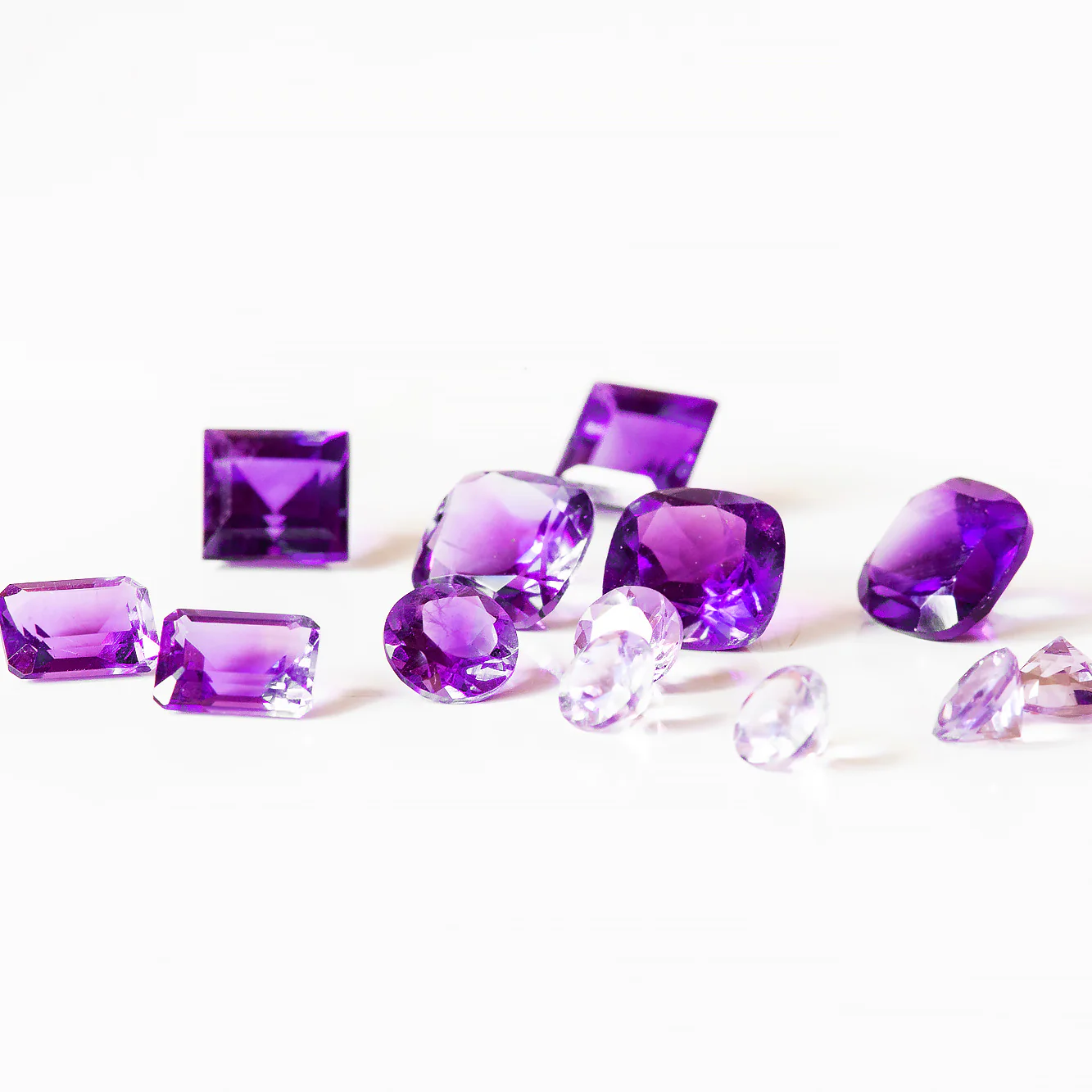 Đá Thạch Anh Nào Đắt Nhất và Hiếm Nhất?