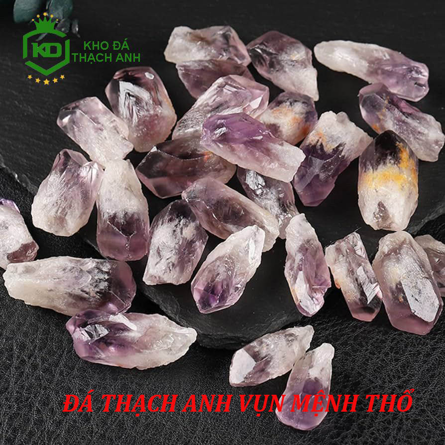 Hướng dẫn cách chọn Đá Thạch Anh Vụn mệnh Thổ năng lượng cao