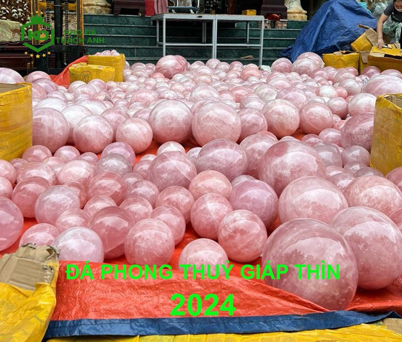 Đá Phong Thủy Tốt Cho Năm Giáp Thìn 2024: May Mắn và Thịnh Vượng